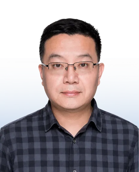 Elton Zheng